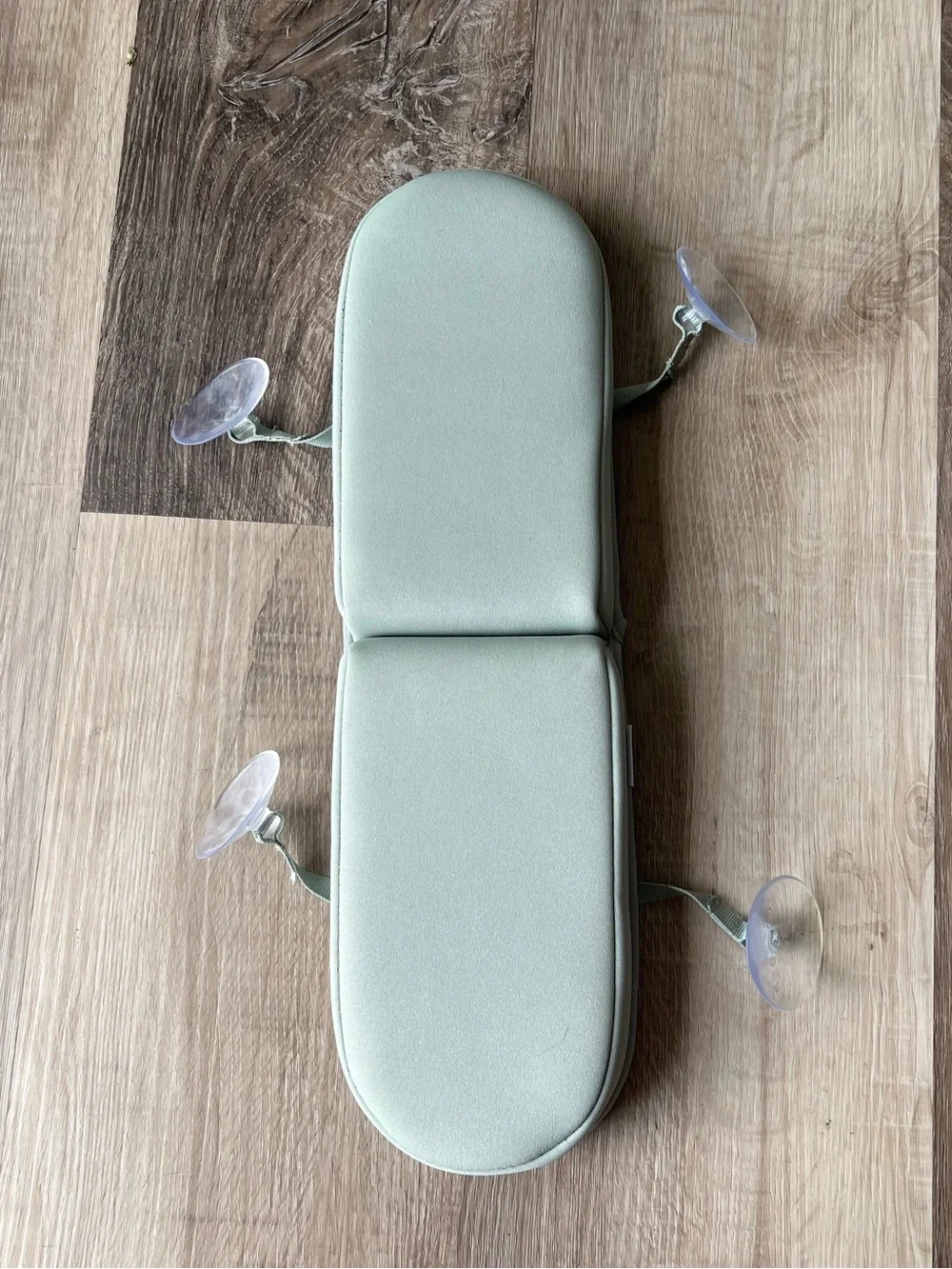 Lalo Bath Elbow Rest Saver Green
